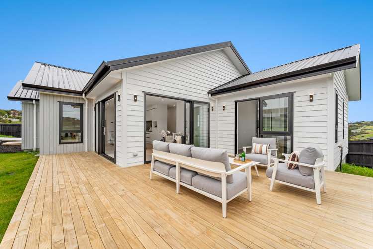 35 Brigitte View Snells Beach_12