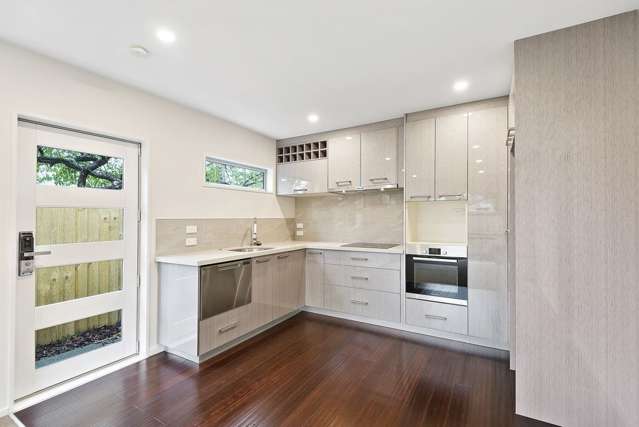 110 Teesdale Street Burnside_2