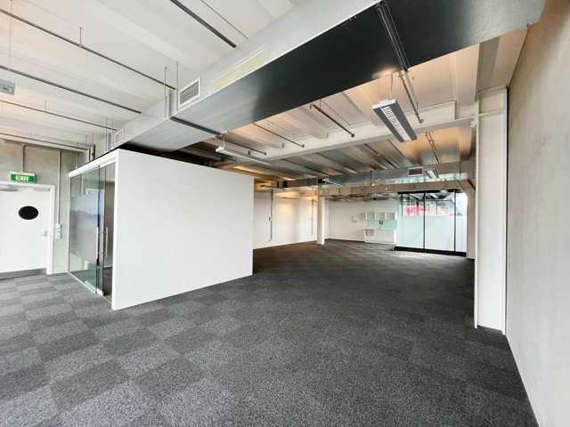 Unit 2/18 Railway Street Newmarket_1