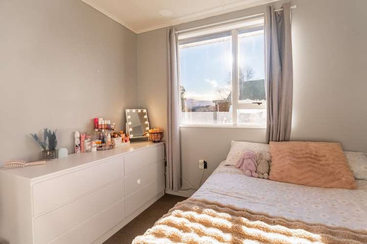 12 Fraser Crescent Twizel_11