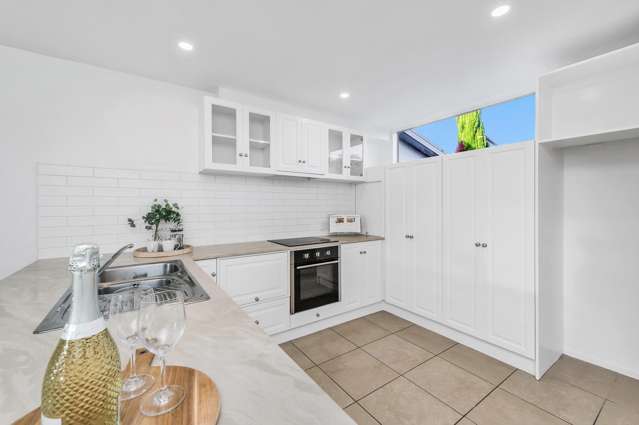 4/1010 Colombo Street Saint Albans_1