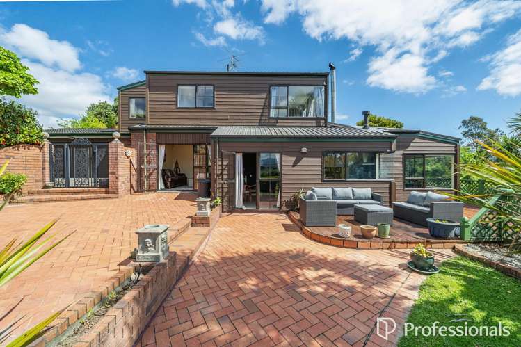 8 Plantagenet Grove Kingsley Heights_25