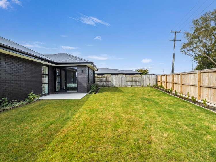 27 Coutts Way Fitzherbert_21