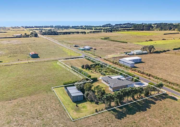 255 Kaihihi Road Okato_36