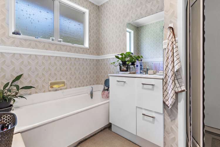 12 Churchill Crescent Featherston_12