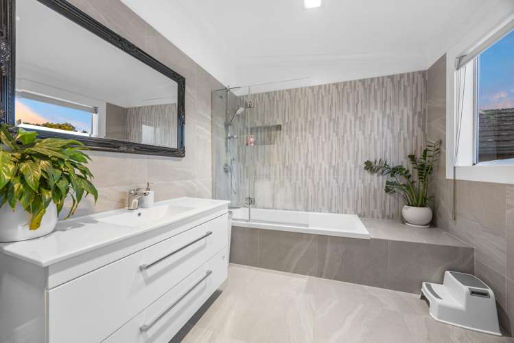 1/141 Colwill Road Massey_29