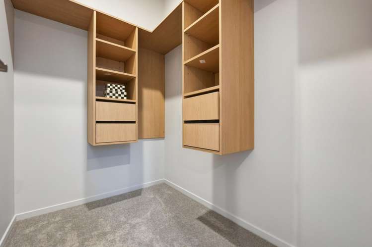 8c Catalina Crescent Forrest Hill_8