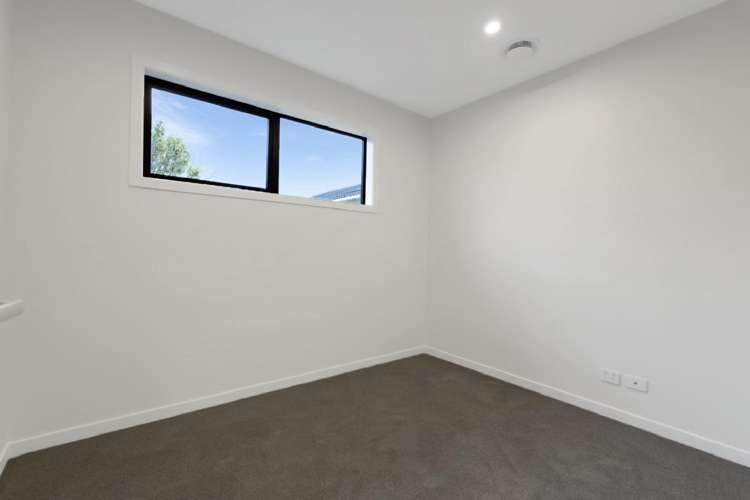B/8 Maire Street 1378_7