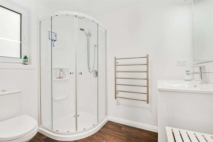 30 Achilles Street Burwood_12