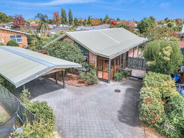 Convenience, Comfort & Location!