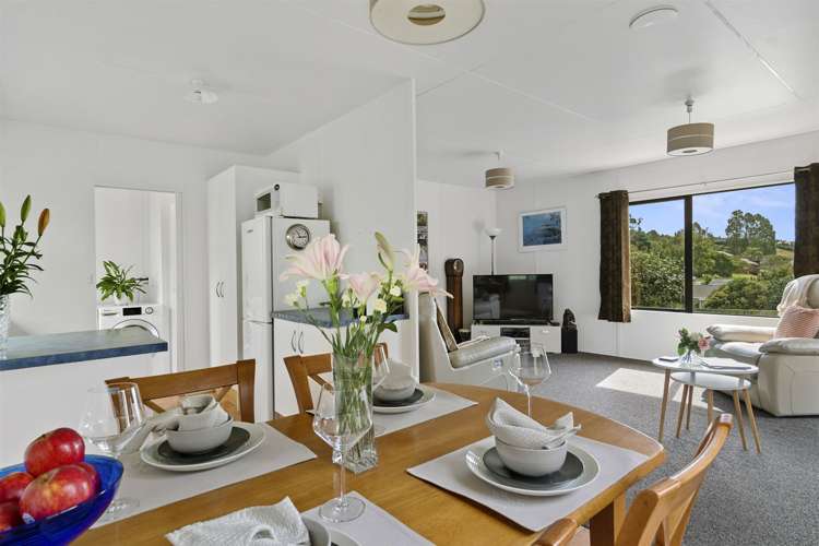 6 Poike Road Hairini_9