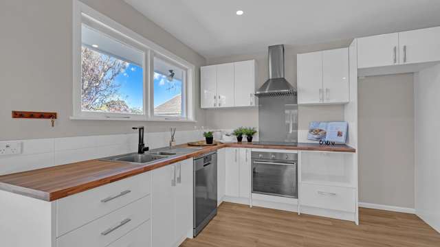 32 Teesdale Street Burnside_2