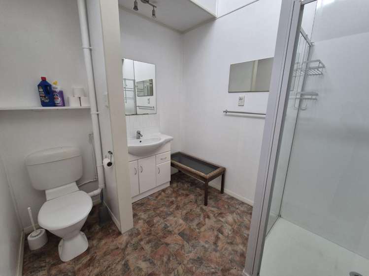 2/93 Scott Street Blenheim Central_4