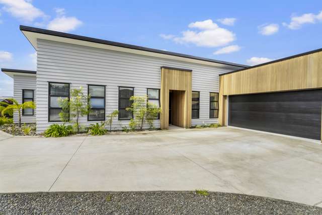 41 Couldrey Crescent Red Beach_1