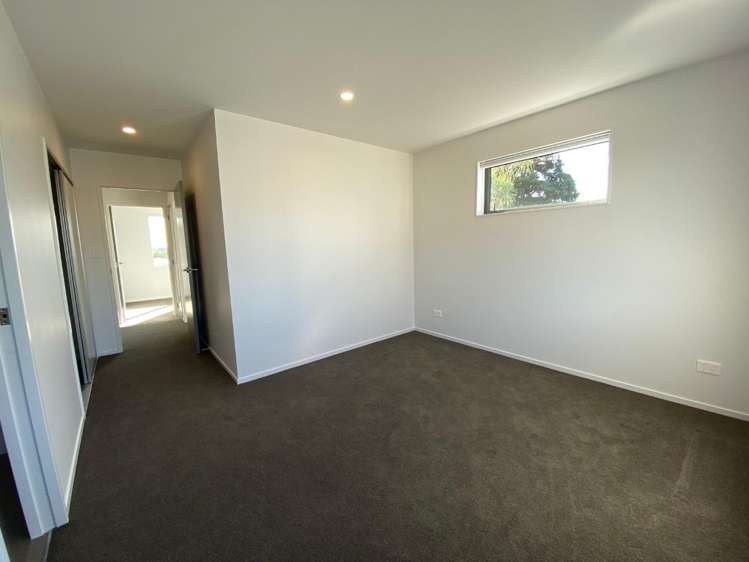 20/22 James Laurie Street 11401_2