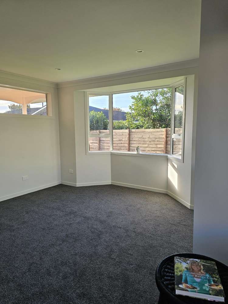 B/30 Rewarewa crescent Waikanae_6