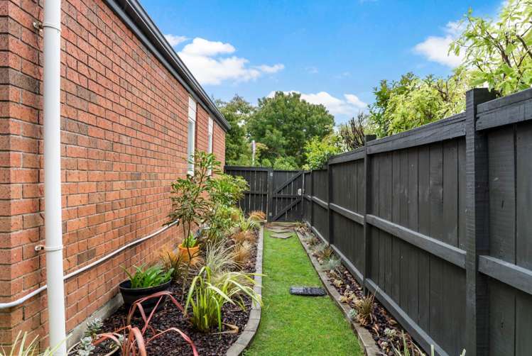 21 Drummond Drive Ranui_13