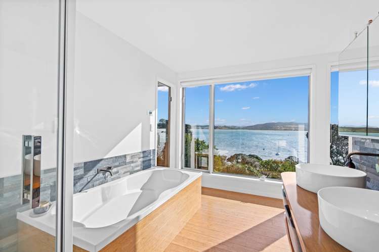 1 Munro Street Onerahi_8