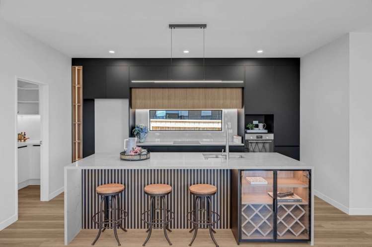 27 Korowhiti Road Clarks Beach_7