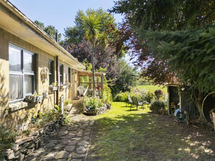 874 Palmerston-Dunback Road_4