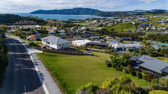 Wide Sea and Coast Views