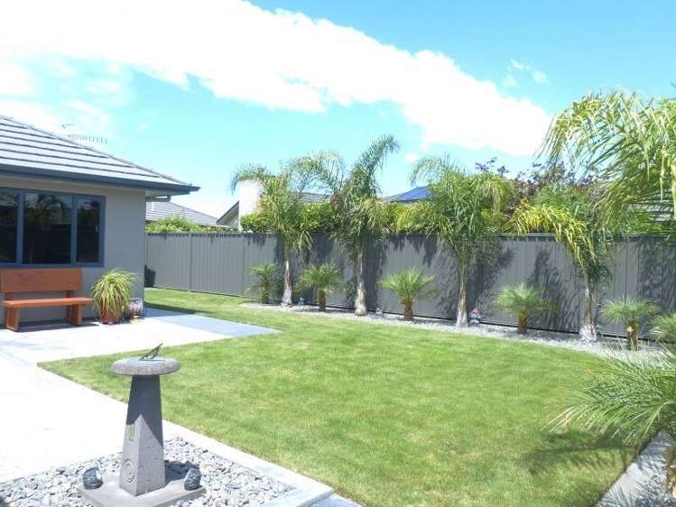 7 Pacific Avenue Poraiti_5