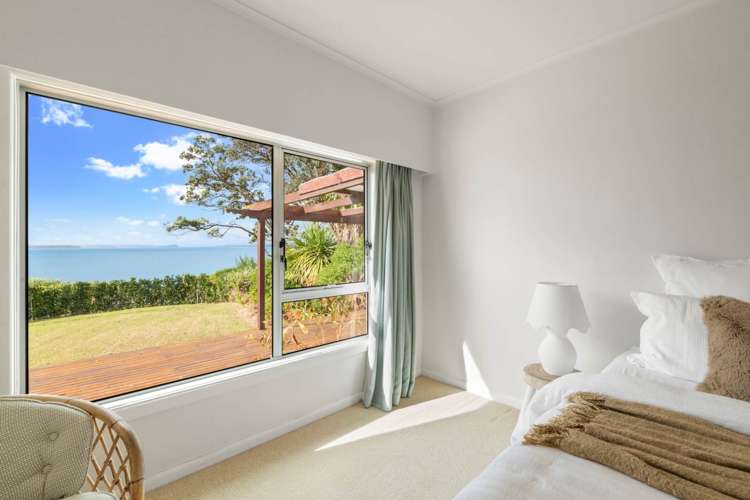 44 Cliff Road Torbay_5