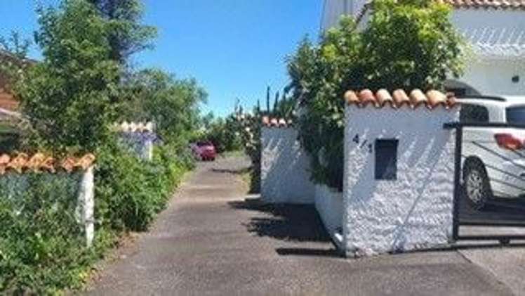 4/1 Akehurst Avenue New Lynn_0