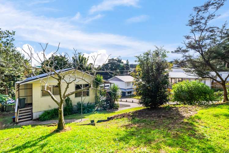 16b Memorial Drive Parahaki_17