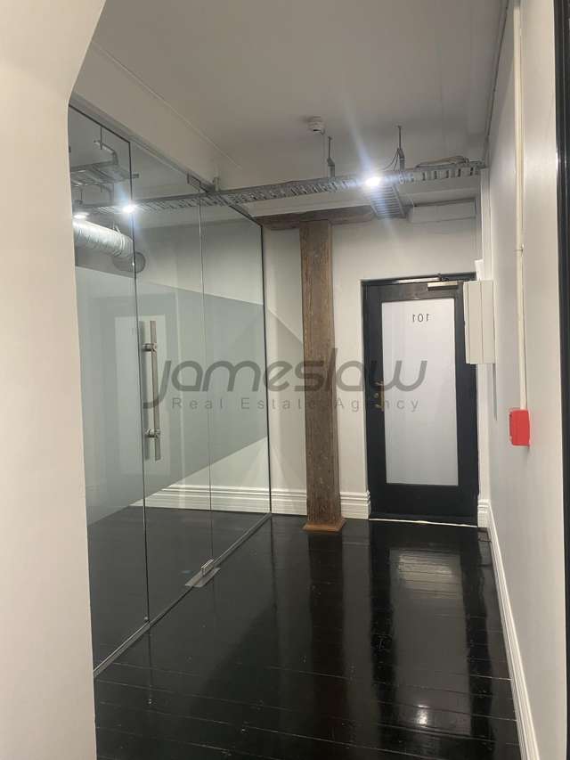 Suite 101 Achilles House City Centre_4