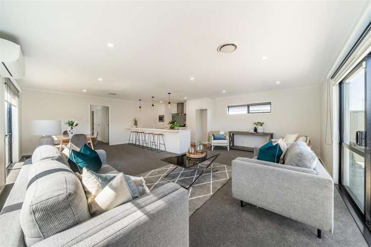 34 Te Kaeaea Crescent Wallaceville_15