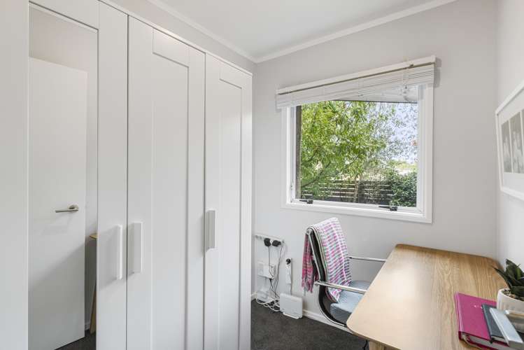 2/98 Birkenhead Avenue Birkenhead_12