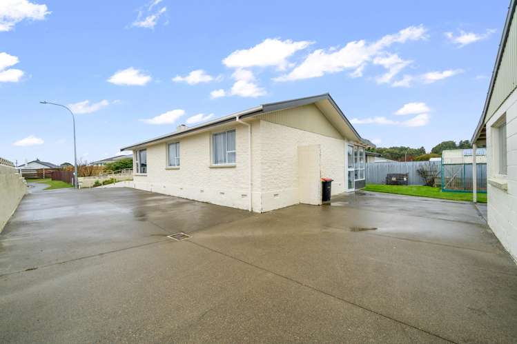 16 Mepal Place Kingswell_34