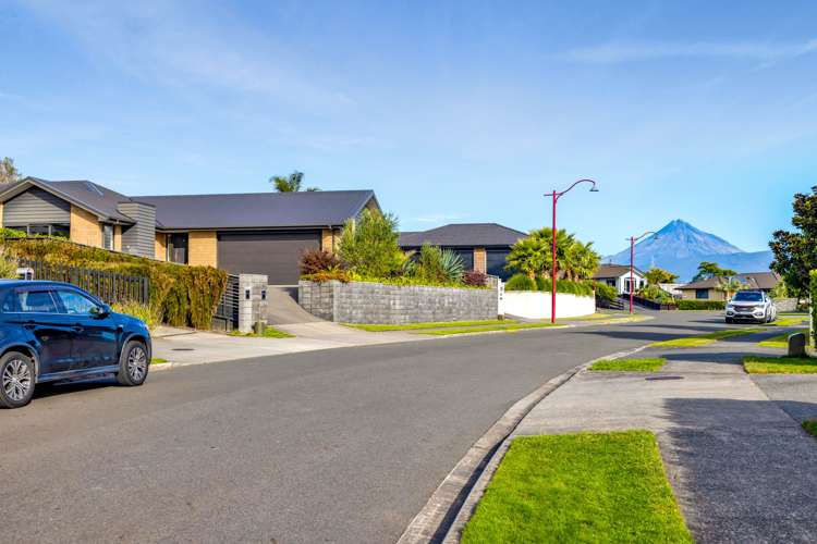 23 Redwood Crescent Hurdon_24