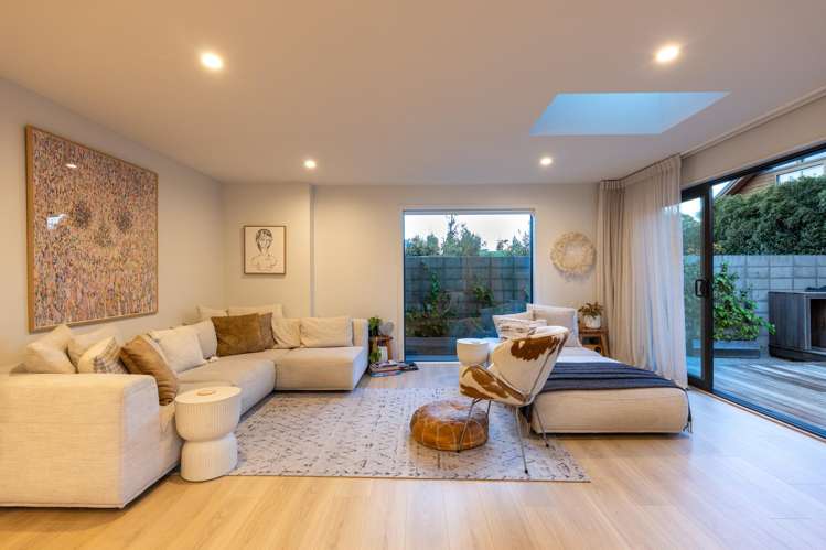 10 Pendeen Crescent_3