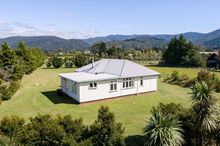 41 Boundary Road Featherston_1