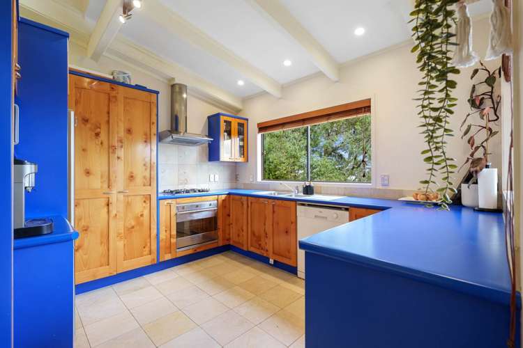 86 Hattaway Avenue Bucklands Beach_7