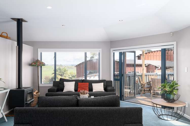 20 Friesian Place Grandview Heights_13