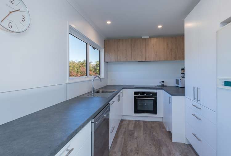 26 Keats Crescent Stoke_5