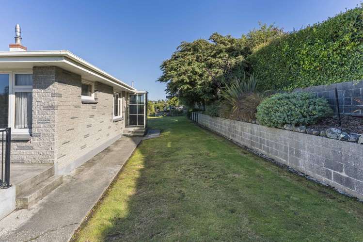 11 Harwich Street Balclutha_24