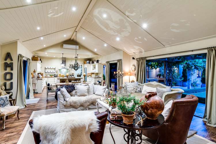 99 Kent Terrace Taradale_12