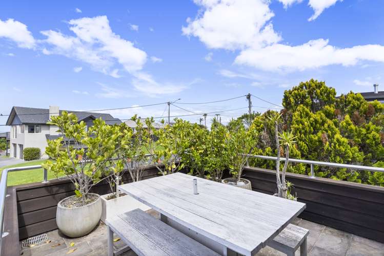 132 Churchill Road Rothesay Bay_12