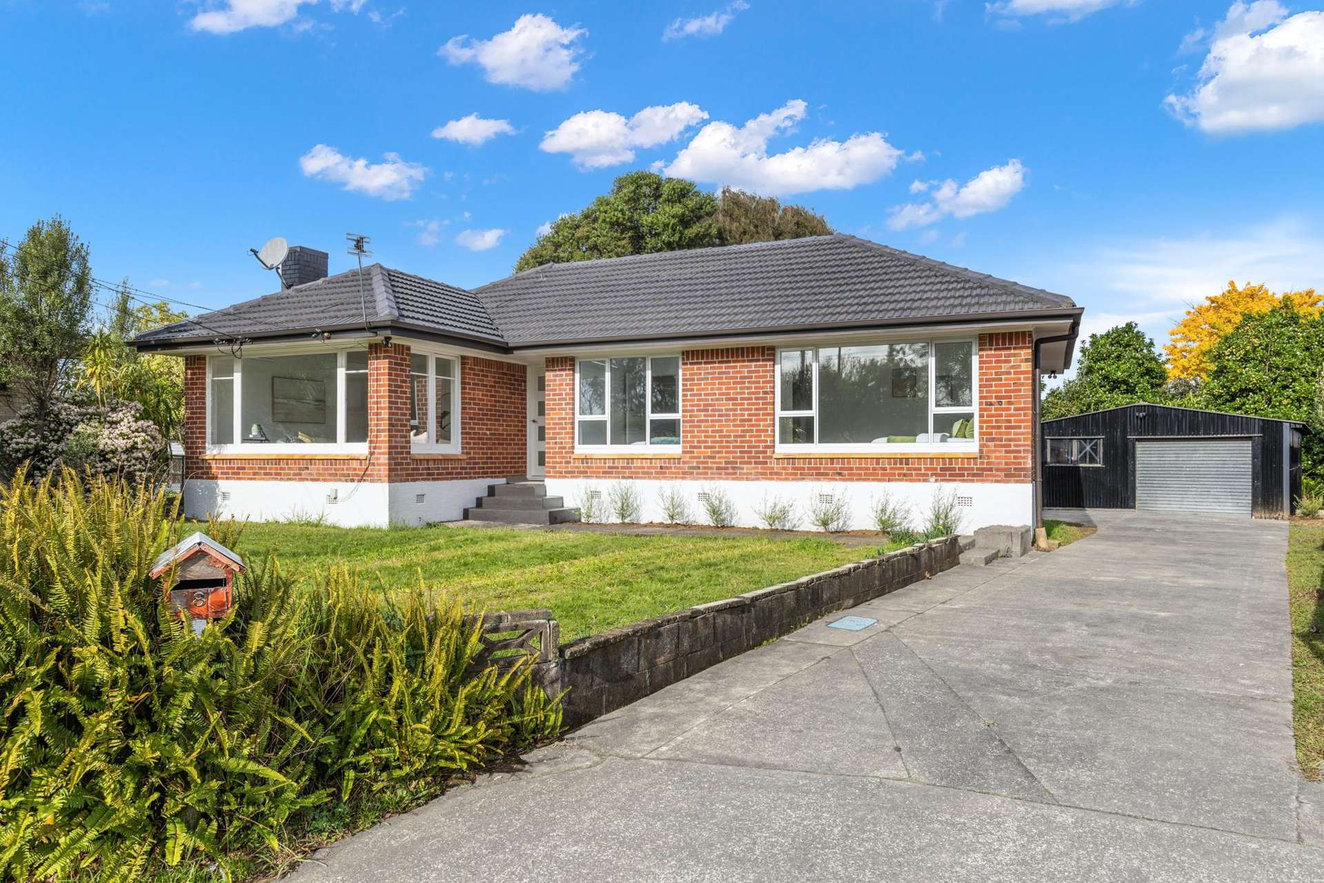 8 Malcolm Place Mangere East_0