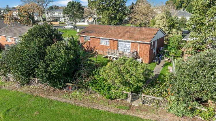 44 Gilbert Road Otara_12