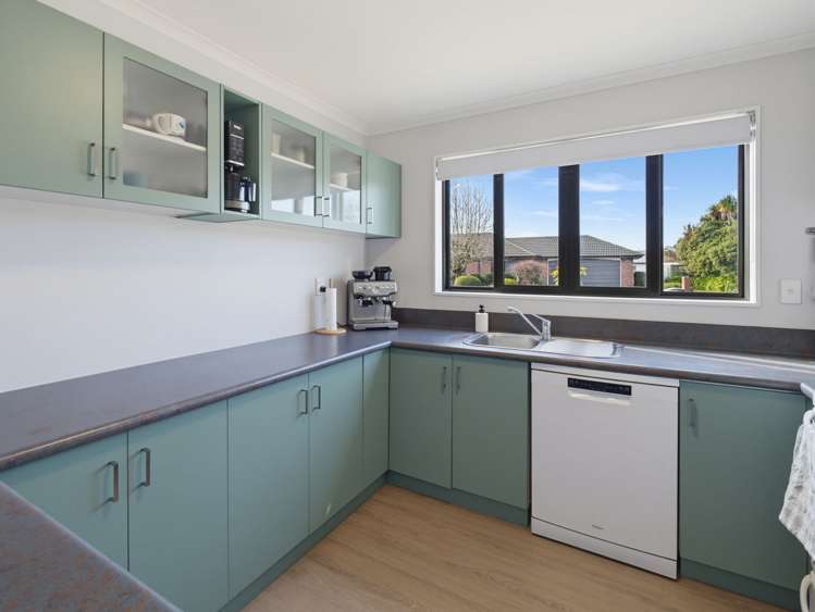 16 Saint James Avenue Richmond_8