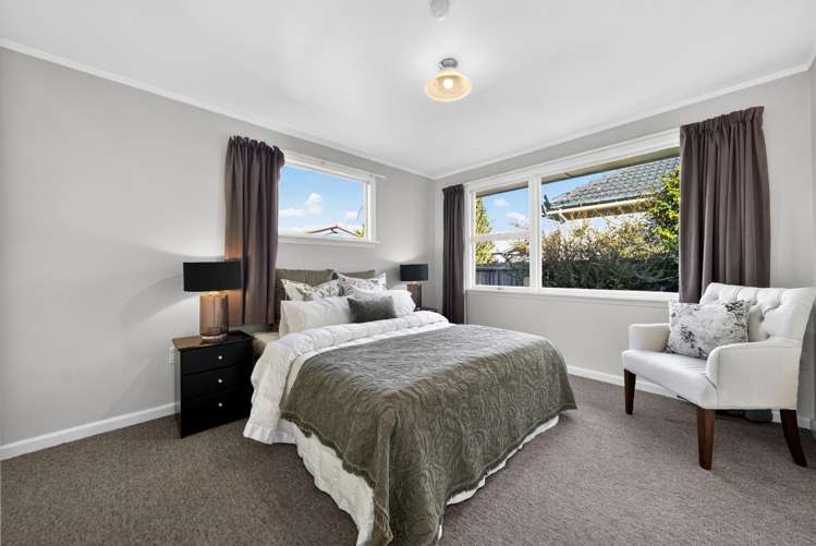 18A Coopers Road Dallington_11