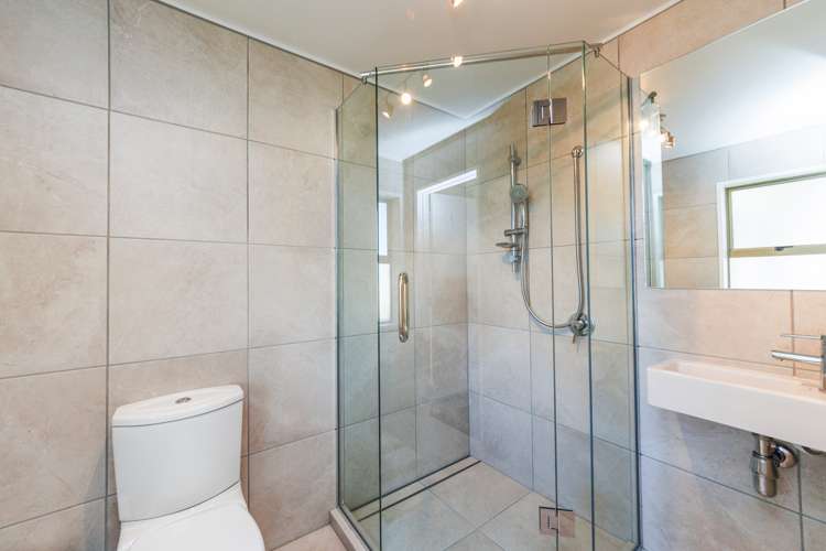 27 Aintree Crescent Awapuni_10