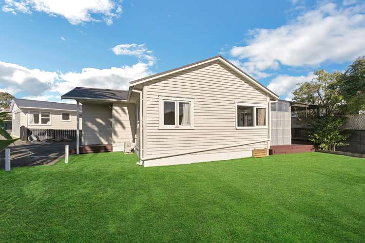 11b Inver Street Glen Eden_23