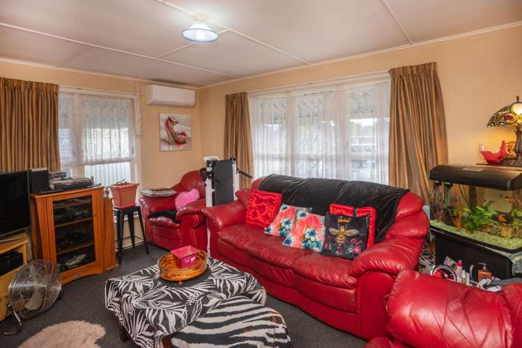 8 Kauri Street Elgin_11
