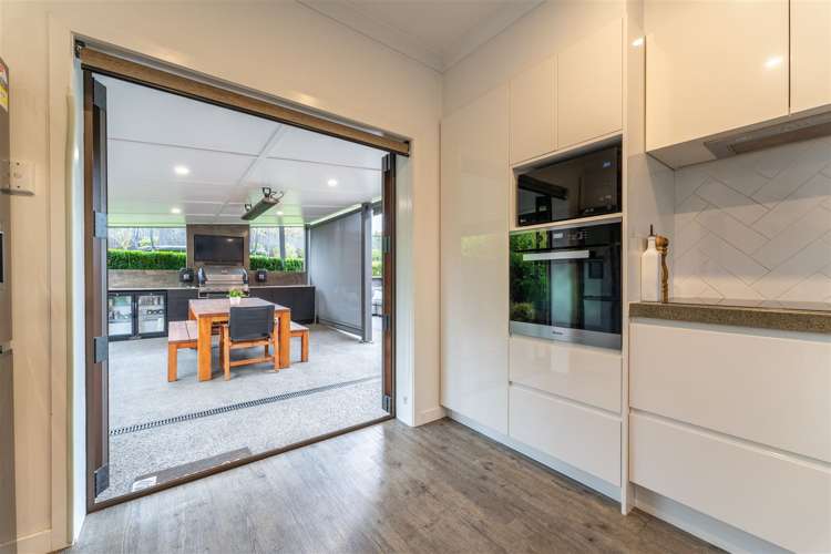 24 Grasmere Street Waimataitai_3